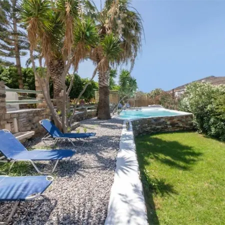 Cozy 2-bedroom House In Tinos *